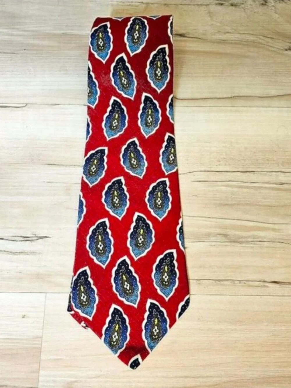 Vintage Villa Bugatti 100% Silk Paisley Medallion Tie